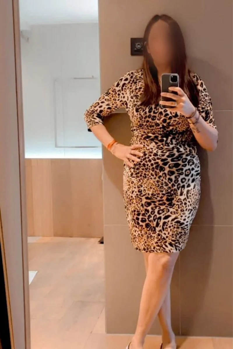 female Call Girls in Delhi